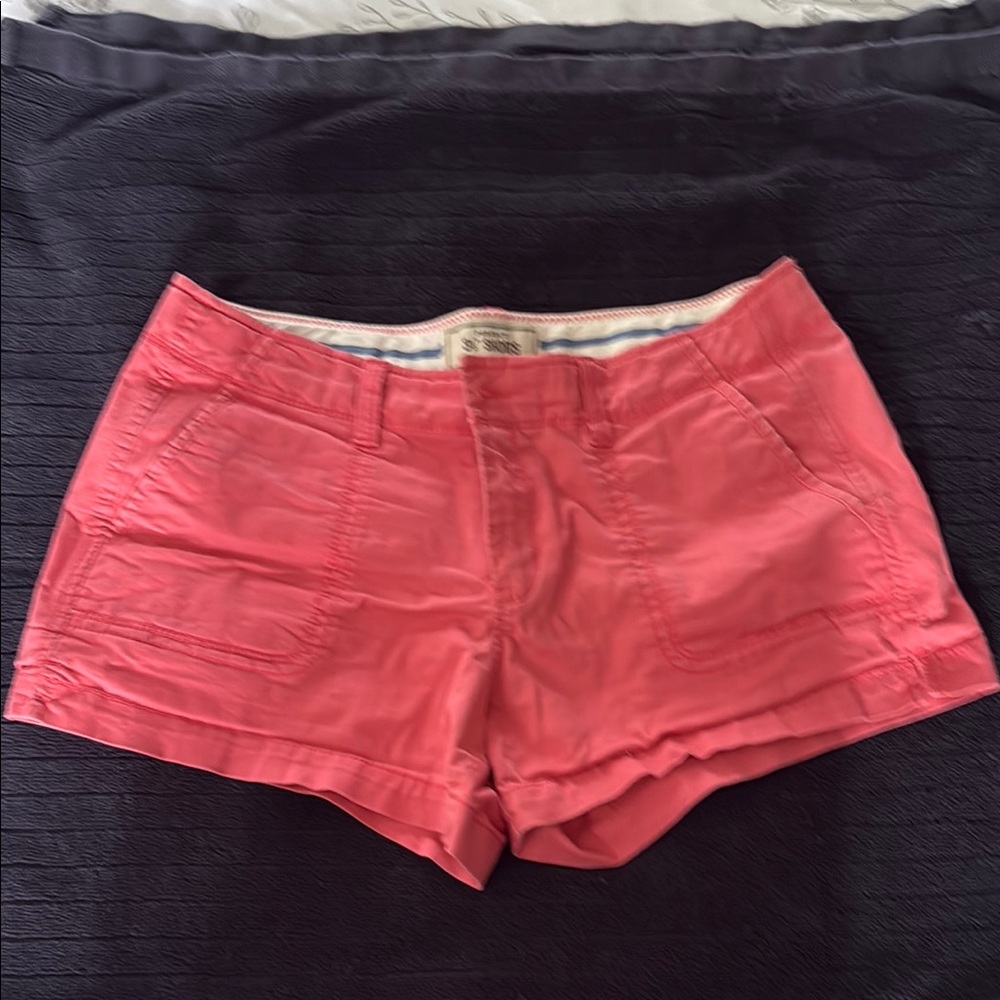 Old Navy Coral Women's Shorts